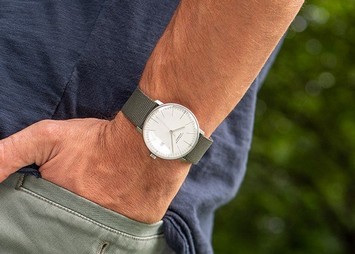 Junghans_Bild_P1155865Bp5FhyIvn9BuQ_800x800.jpg